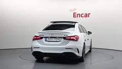 2022 Mercedes-Benz A-Class AMG A35 4MATIC Sedan — фото 4