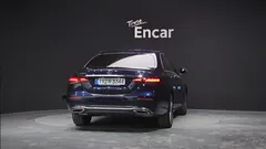 2022 Mercedes-Benz E-Class E350 4MATIC Avantgarde — фото 4