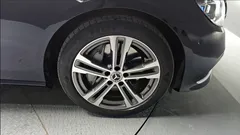 2022 Mercedes-Benz E-Class E350 4MATIC Avantgarde — фото 5