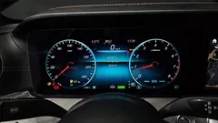 2022 Mercedes-Benz E-Class E350 4MATIC Avantgarde — фото 8
