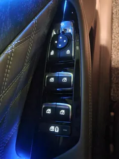 2022 Kia K8 Signature — фото 10