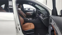 2022 Mercedes-Benz GLC-Class GLC300e 4MATIC — фото 11