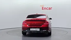 2022 Genesis G70 Gasoline 2.0T 4WD — фото 4