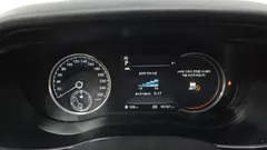 2022 Genesis G70 Gasoline 2.0T 4WD — фото 8