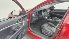 2022 Genesis G70 Gasoline 2.0T 4WD — фото 10