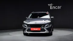 2022 Hyundai Kona Gasoline 1.6 Turbo 2WD, серый — фото 3