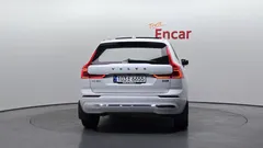 2022 Volvo XC60 B5 Inscription — фото 4