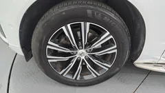2022 Volvo XC60 B5 Inscription — фото 5
