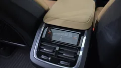 2022 Volvo XC60 B5 Inscription — фото 18