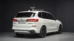 2022 BMW X5 M50i — фото 2