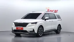 2023 Kia Carnival Diesel 9-Seater Signature — фото 1