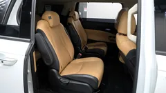 2023 Kia Carnival Diesel 9-Seater Signature — фото 12