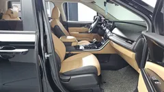2023 Kia Carnival Diesel 9-Seater Prestige — фото 11