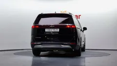2022 Kia Carnival Diesel 9-Seater Noblesse — фото 4