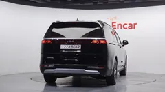2023 Kia Carnival Diesel 9-Seater Prestige — фото 4