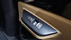 2023 Kia Carnival Diesel 9-Seater Prestige — фото 19