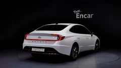 2022 Hyundai Sonata 2.0 — фото 2