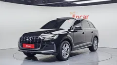 2022 Audi Q7 45 TDI Quattro Premium — фото 1