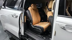 2023 Kia Carnival Diesel 9-Seater Noblesse — фото 12