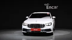 2022 Mercedes-Benz E-Class E220d 4MATIC Exclusive — фото 3