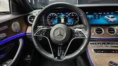 2022 Mercedes-Benz E-Class E220d 4MATIC Exclusive — фото 17