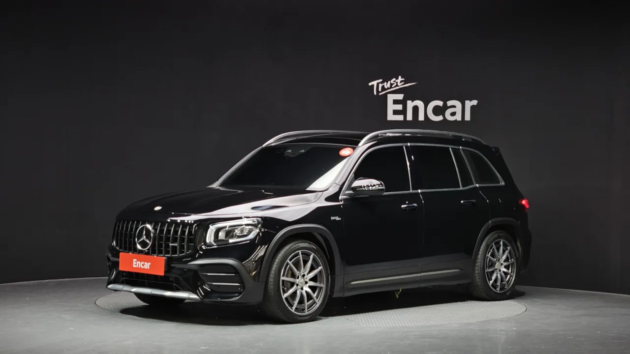 2023 Mercedes-Benz GLB-Class AMG GLB35 4MATIC