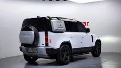 2022 Land Rover Defender 110 D300 HSE — фото 2