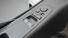 2022 Hyundai Staria 4WD Lounge 9-Seater — фото 18