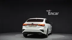 2021 Kia K3 Signature, белый — фото 4