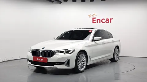 2023 BMW 5-Series 530i Luxury