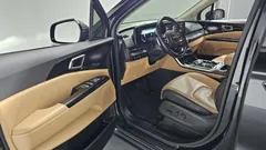 2022 Kia Carnival Diesel 9-Seater Signature — фото 11
