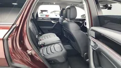 2023 Volkswagen Touareg 3.0 TDI Premium, оранжевый — фото 16