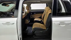 2023 Kia Carnival Diesel 9-Seater Signature — фото 15