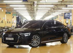 2022 Audi A8 55 TFSI Quattro Premium LWB — фото 12