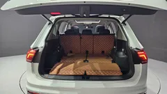 2023 Volkswagen Tiguan 2.0 TSI Prestige — фото 20