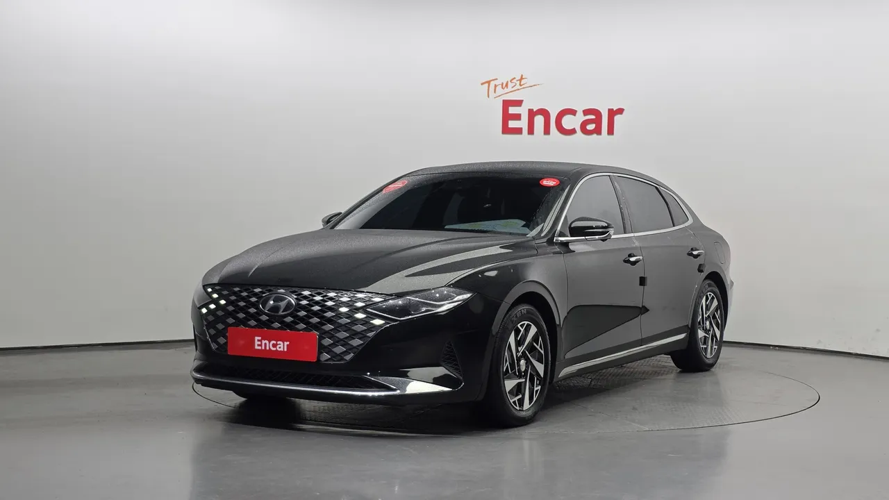 2022 Hyundai Grandeur Le Blanc