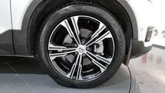 2021 Volvo XC40 B4 Inscription, белый — фото 5