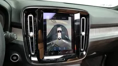2021 Volvo XC40 B4 Inscription, белый — фото 15