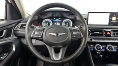 2023 Genesis G70 Gasoline 2.0T 2WD — фото 13