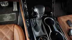 2023 Kia Mohave Diesel 3.0 4WD 5-Seater, белый — фото 9