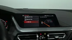 2023 BMW 2-Series 220i Sport, чёрный — фото 15