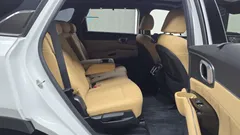 2023 Kia Sorento HEV 1.6 4WD — фото 12