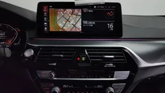 2022 BMW 5-Series 520i M Sport — фото 14