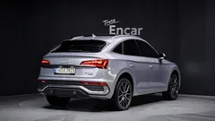 2022 Audi Q5 45 TFSI Quattro Sportback Premium, серебристый — фото 2