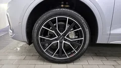 2022 Audi Q5 45 TFSI Quattro Sportback Premium, серебристый — фото 5