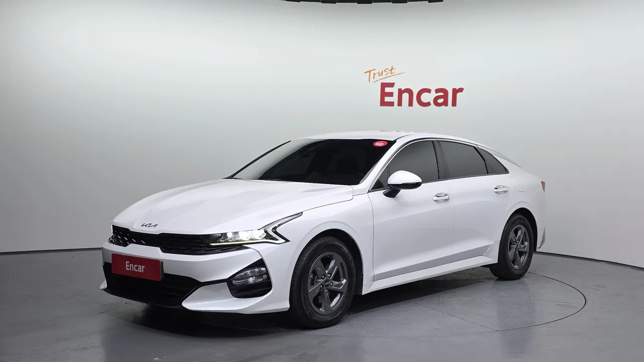 2023 Kia K5 2.0 LPI(Renter car)