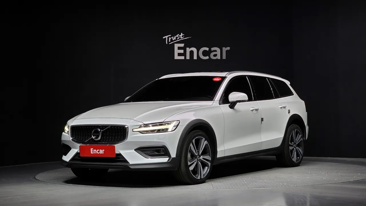 2021 Volvo V60 B5 Pro AWD
