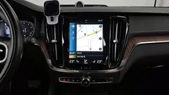 2021 Volvo V60 B5 Pro AWD, белый — фото 18