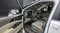2023 Kia Carnival Gasoline 9-Seater Prestige — фото 10