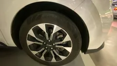2023 Kia Carnival Diesel 9-Seater Signature — фото 11